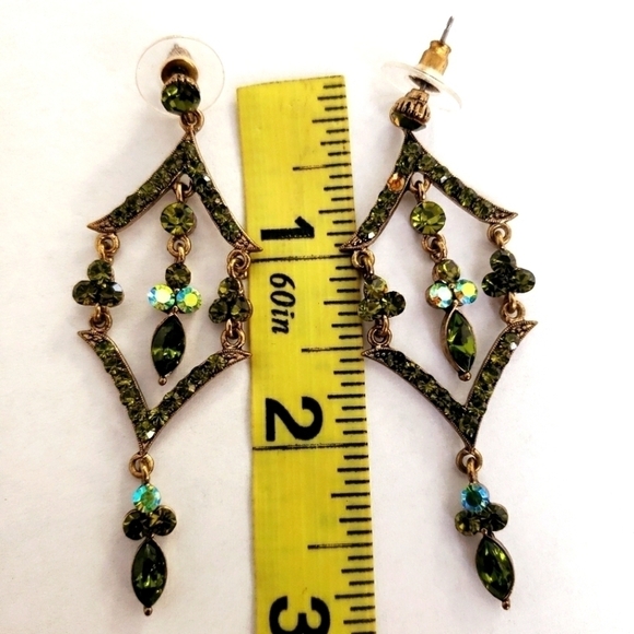 Vintage Chandelier Earrings Green & Aurora Borealis Rhinestones  Approx 3" - Picture 4 of 7